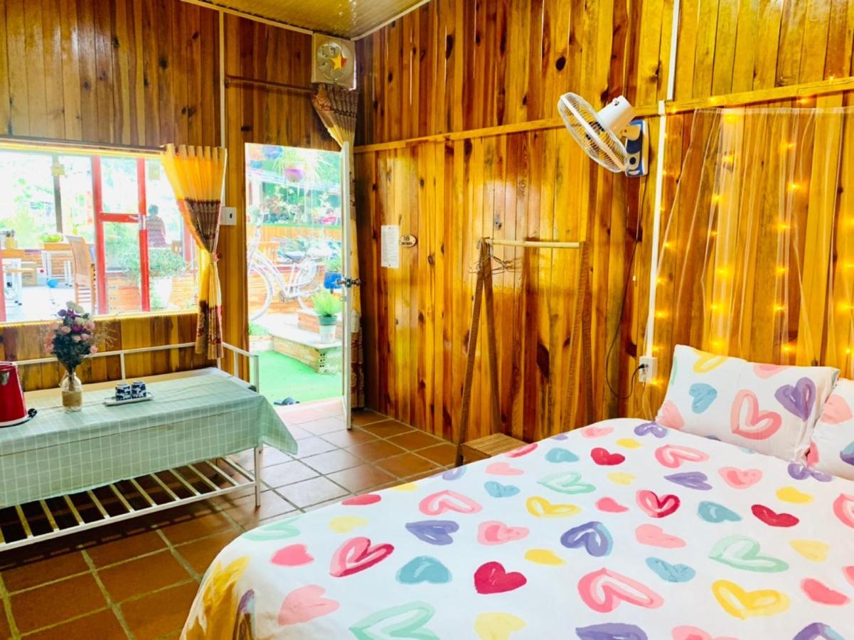 Moc Gia Vien Homestay - 달랏 외부 사진